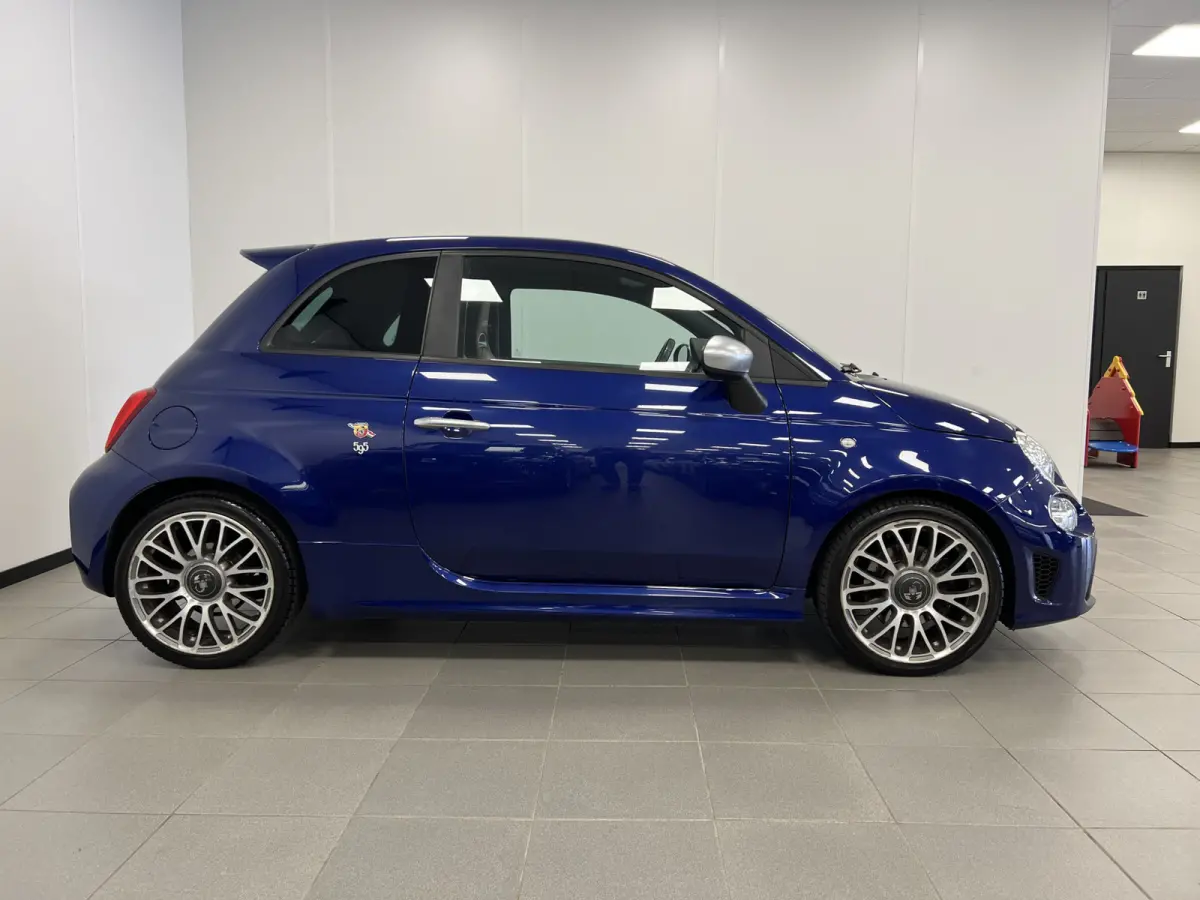 1.4 T-Jet 165 PK / ABARTH TURISMO 595 / LEDER / NAVI / STOELVERW. /