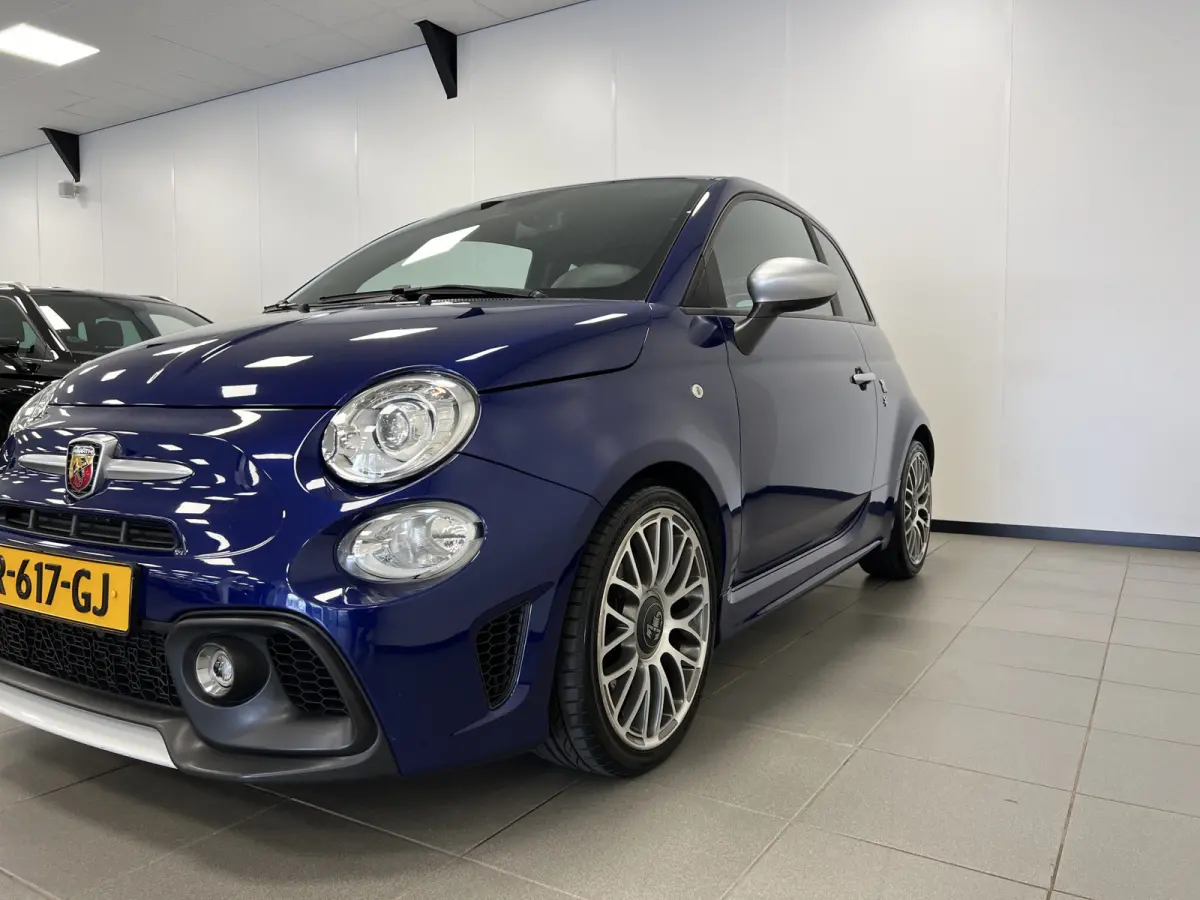 1.4 T-Jet 165 PK / ABARTH TURISMO 595 / LEDER / NAVI / STOELVERW. /