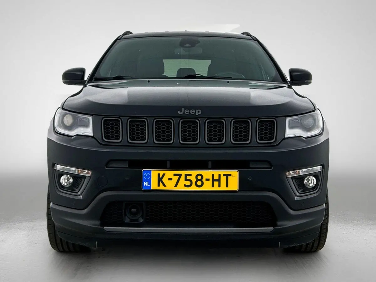 1.3T S | Camera | Navigatie | 19" Lichtmetalen velgen | Stoel/Stuurverwarming | Leer |