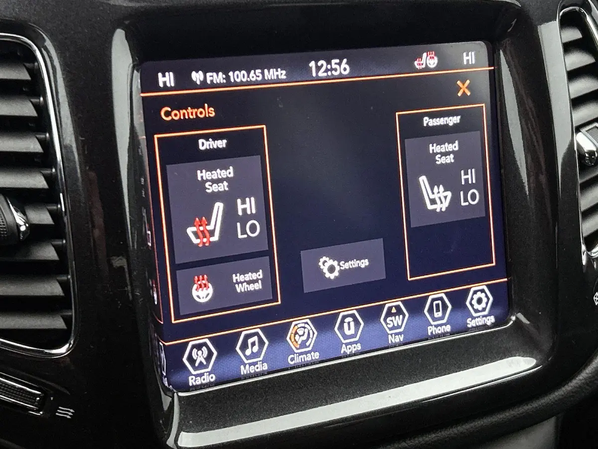 1.3T S | Camera | Navigatie | 19" Lichtmetalen velgen | Stoel/Stuurverwarming | Leer |