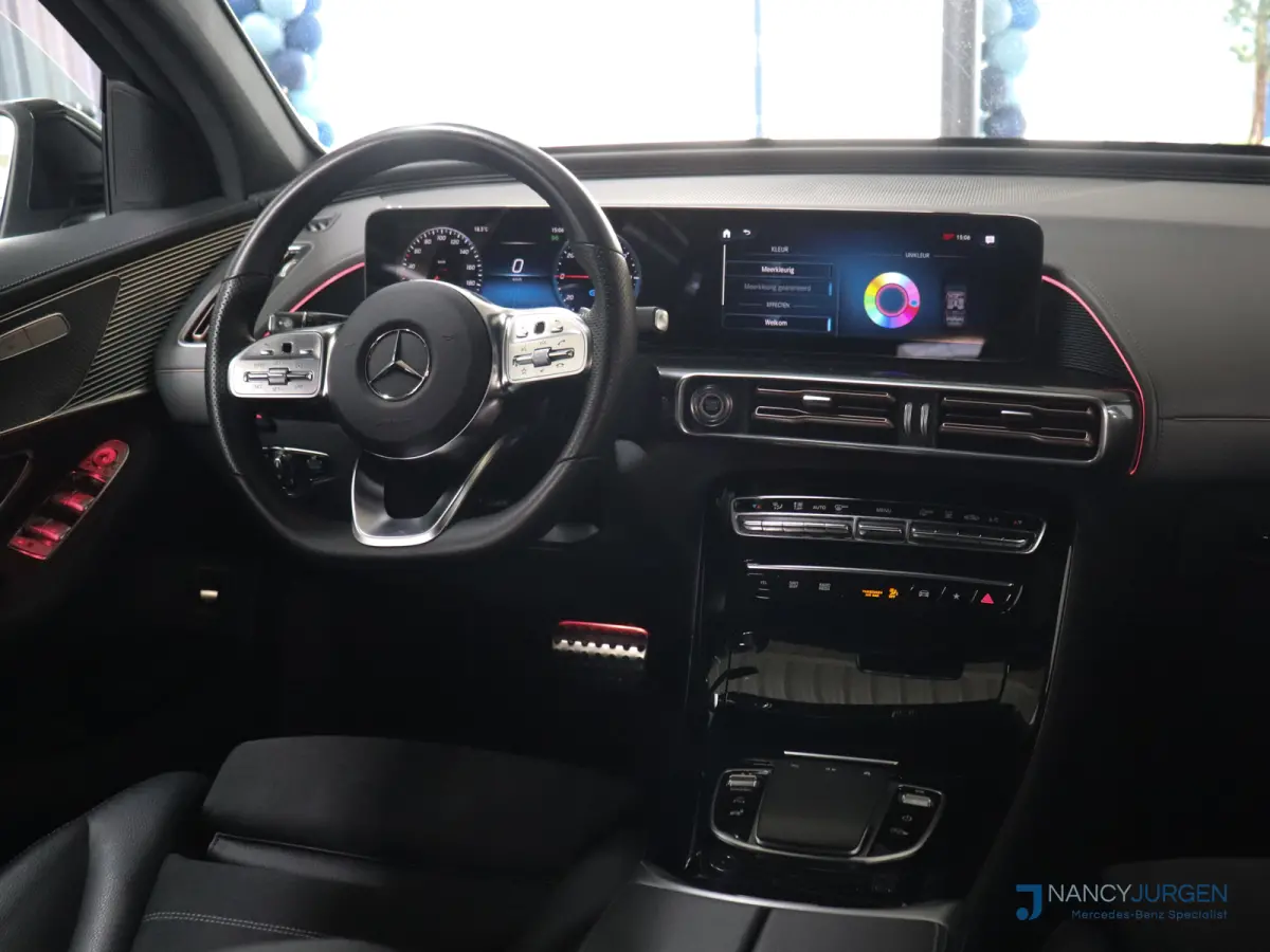 400 4M | AMG Line | SoH 97,3% | Panoramadak Elektr. | LED | Ambiente Verlichting | Parkeer Pakket | Camera | Trekhaak Elektr. | Met Batterijcertificaat