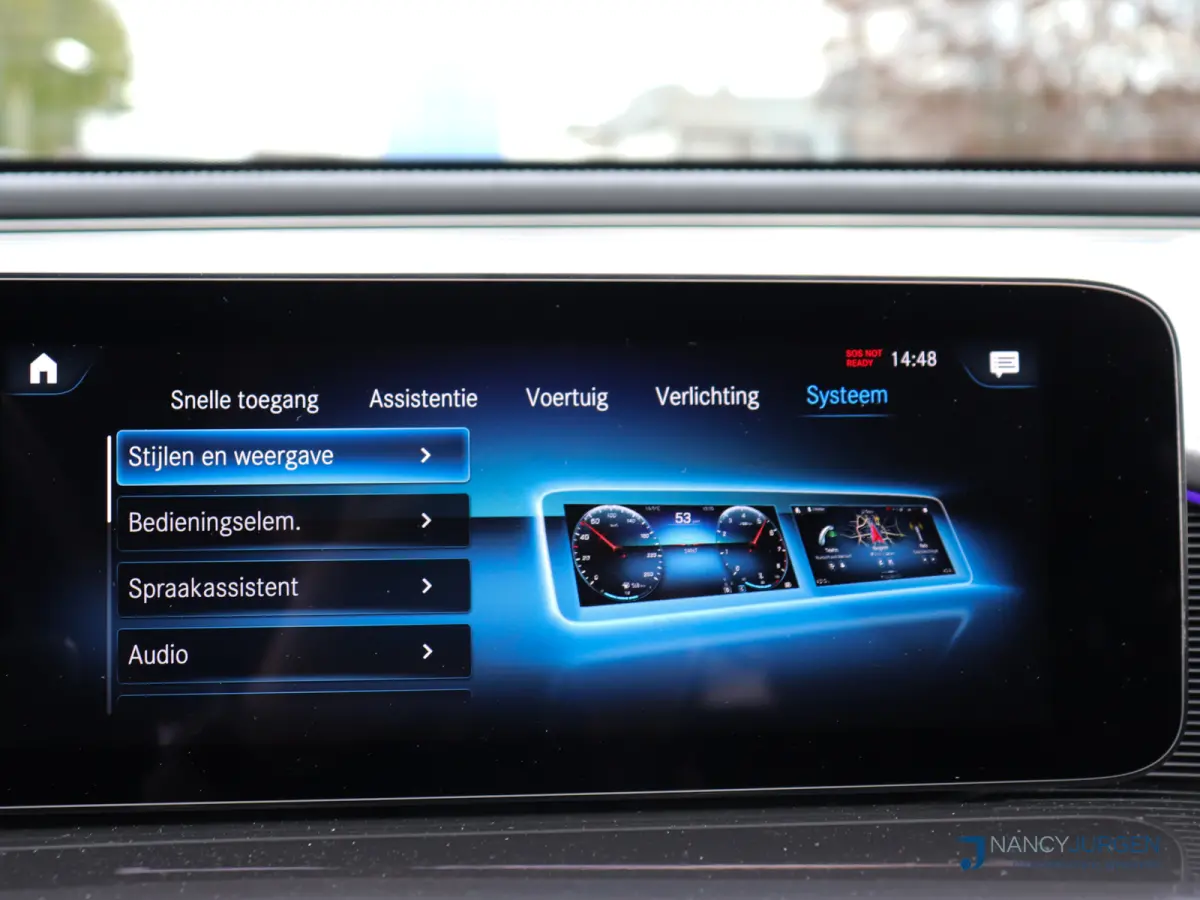400 4M | AMG Line | SoH 97,3% | Panoramadak Elektr. | LED | Ambiente Verlichting | Parkeer Pakket | Camera | Trekhaak Elektr. | Met Batterijcertificaat