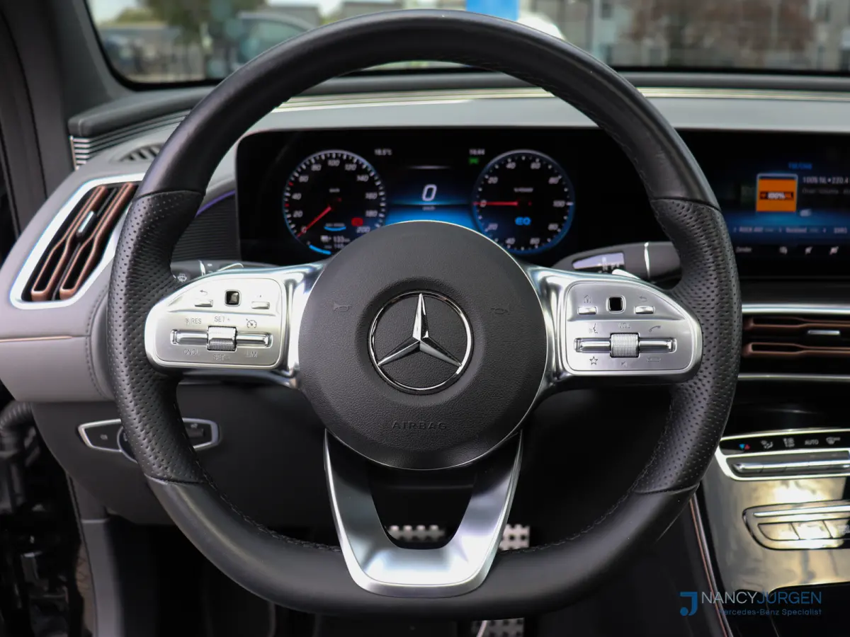 400 4M | AMG Line | SoH 97,3% | Panoramadak Elektr. | LED | Ambiente Verlichting | Parkeer Pakket | Camera | Trekhaak Elektr. | Met Batterijcertificaat