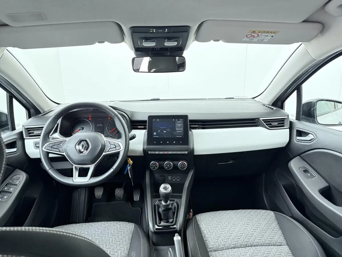 TCe 90 GPF Evolution | Parkeercamera | Navigatie | Airco |