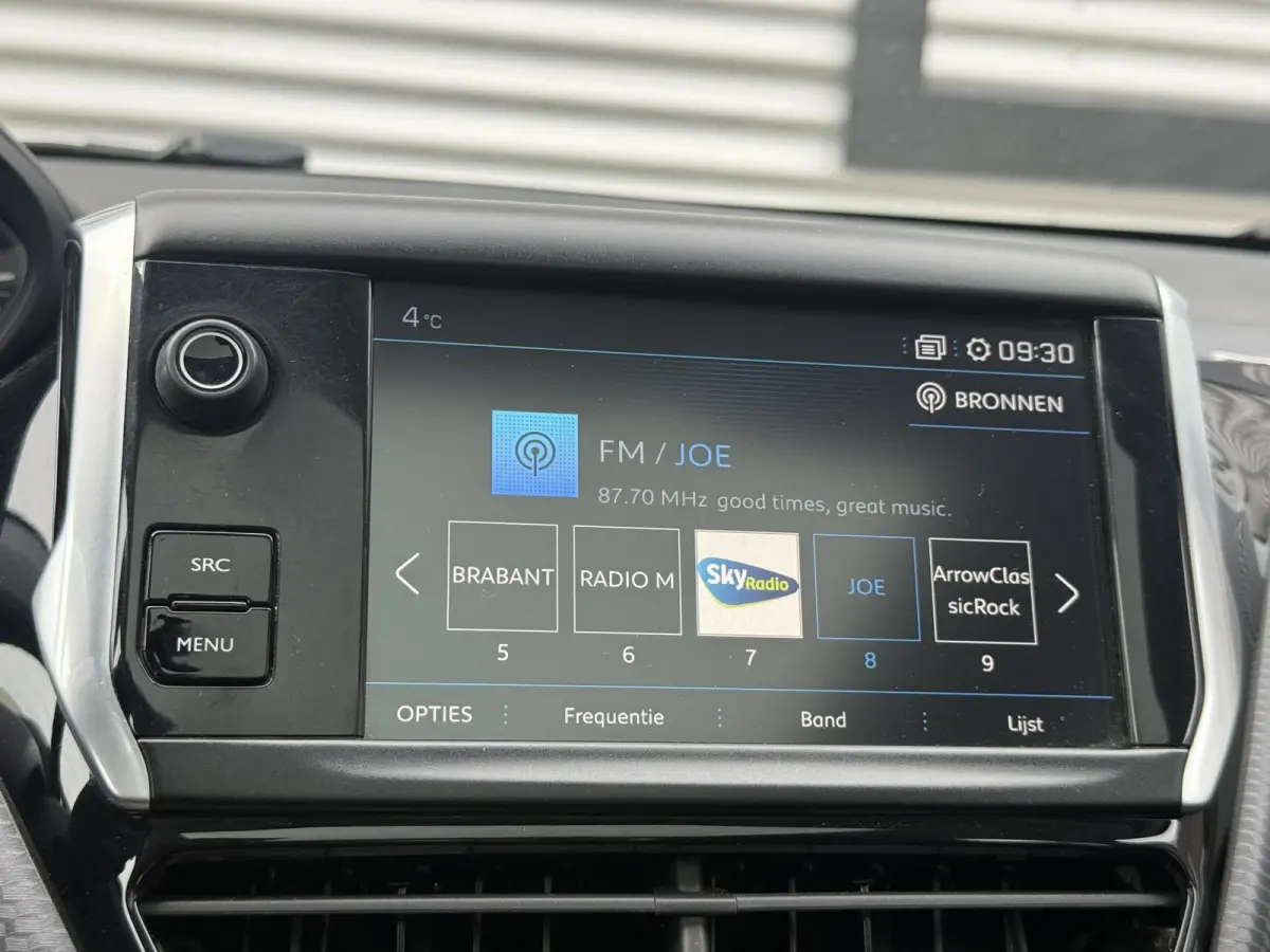 1.2 PureTech Blue Lion 2e Eigenaar|Navi|Pano|Trekhaak|Airco|Cruise|PDC|Carplay|N.A.P|APK tot 05-2027