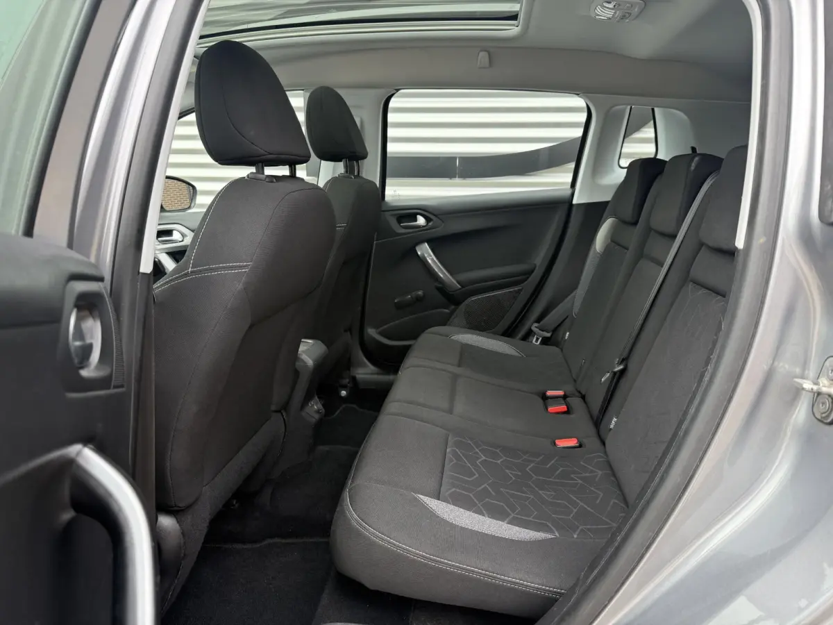 1.2 PureTech Blue Lion 2e Eigenaar|Navi|Pano|Trekhaak|Airco|Cruise|PDC|Carplay|N.A.P|APK tot 05-2027