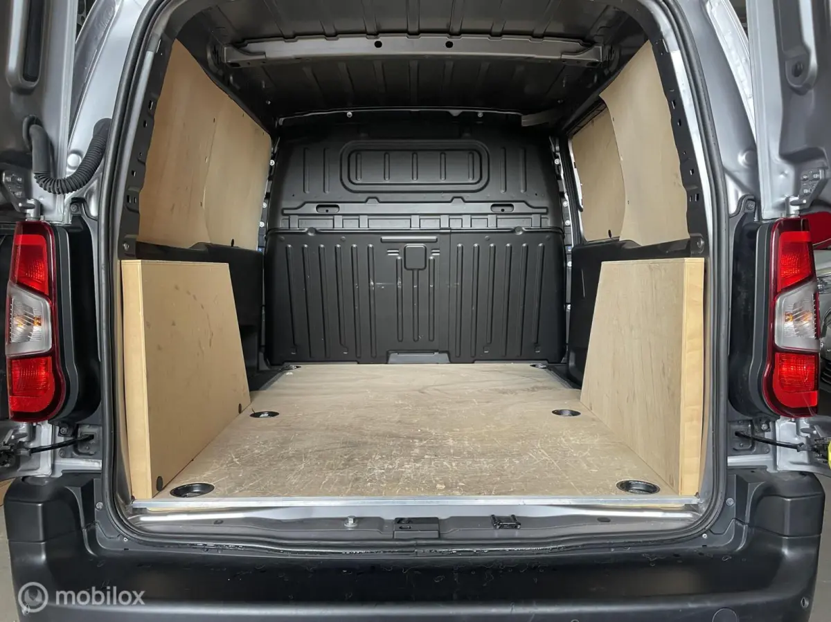 bestel 1.2 Benzine Bestel Cruise Navi Scherm Airco Electr Pakket Zeer Nette Auto