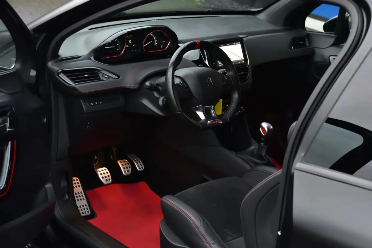 GTi 1.6 e-THP 208PK by Peugeot Sport | Orig. NL
