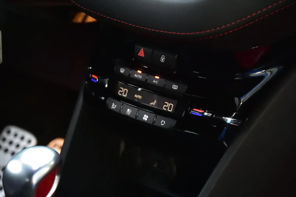 GTi 1.6 e-THP 208PK by Peugeot Sport | Orig. NL