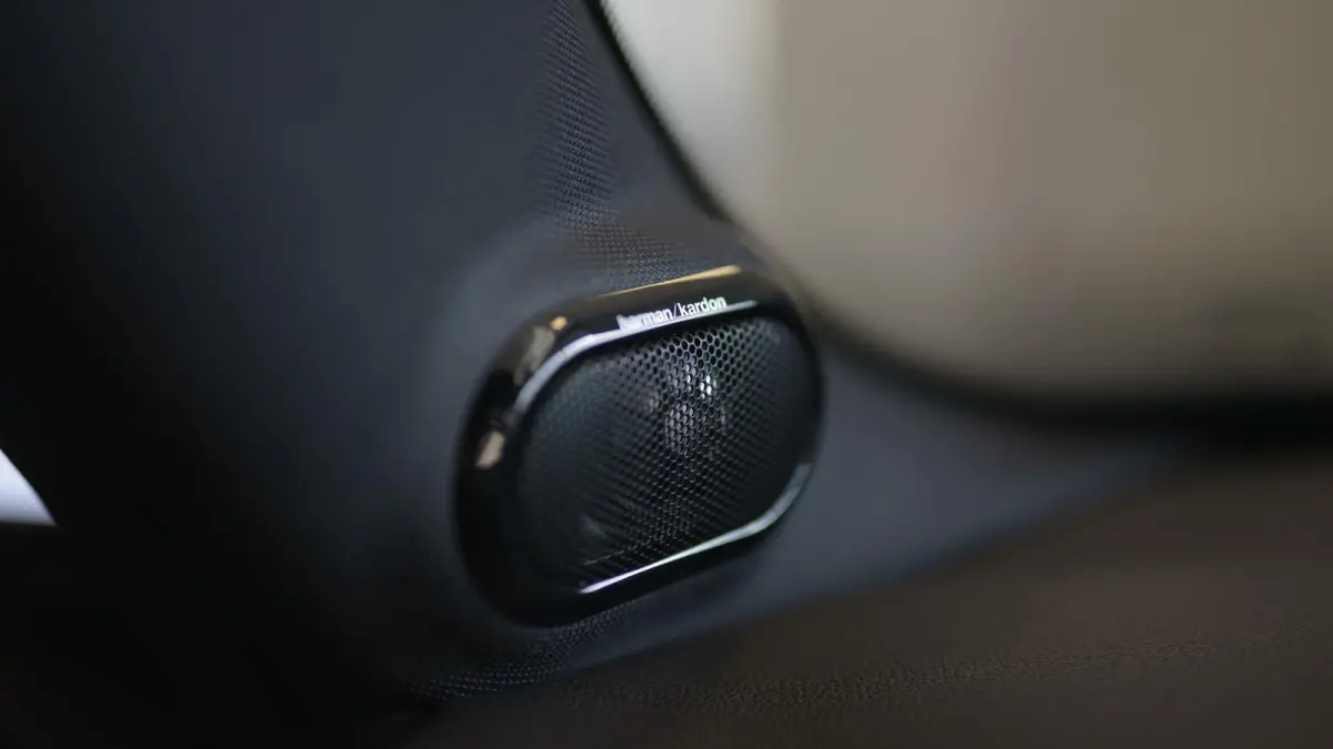 1.5 Kings Cross | Orig. NL | JCW | Keyless | Stoelverwaming | Harman Kardon | 18'' LMV |