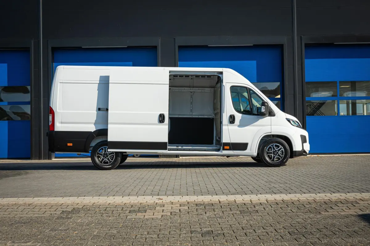 L4H2 2.2 BlueHDi 180 EAT8 Vol opties BPM vrij!