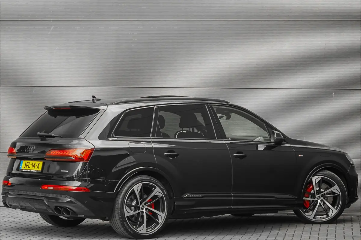 55 TFSI e Quattro Pro Line S-Line Pano ACC Matrix LED 22"