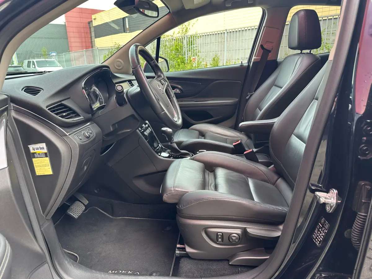 1.4 Turbo Innovation | Achterbank in delen neerklapbaar | Achteruitrijcamera | Apple Carplay/Android Auto|telefoonintegratie premium