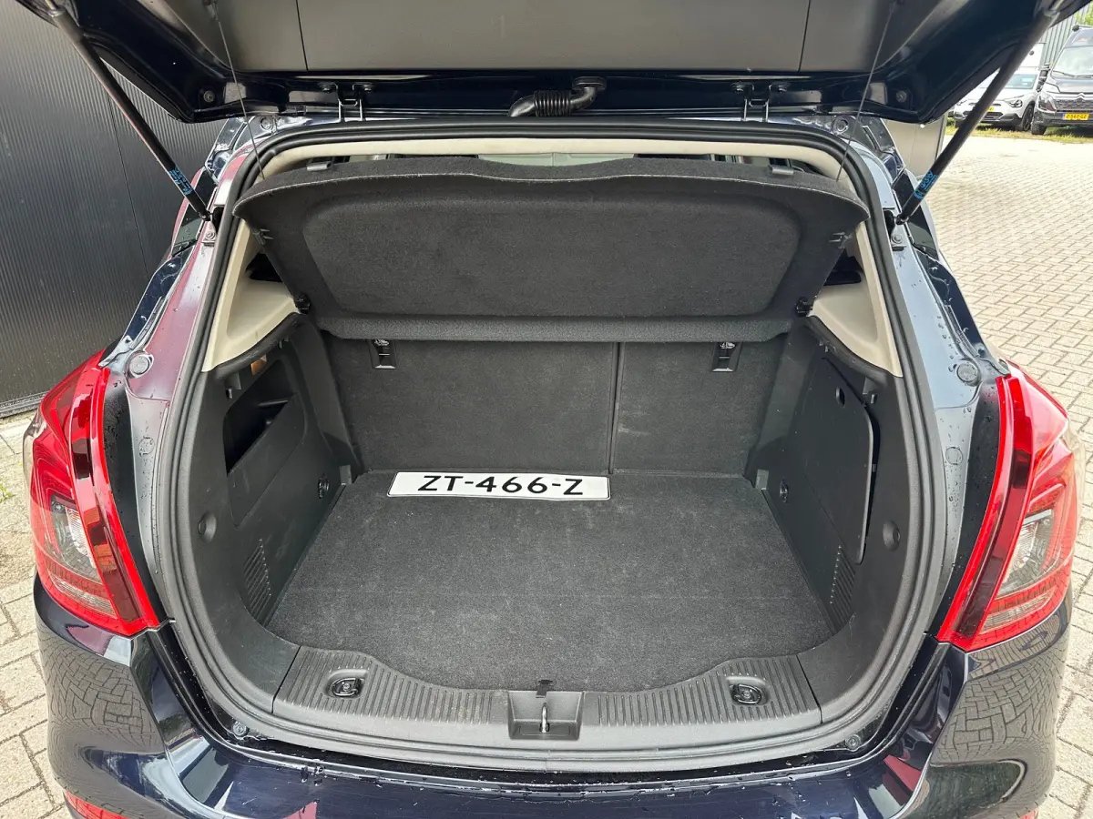 1.4 Turbo Innovation | Achterbank in delen neerklapbaar | Achteruitrijcamera | Apple Carplay/Android Auto|telefoonintegratie premium
