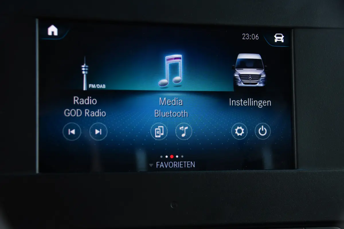 317 1.9 CDI L2H1 RWD PB Edition Cruise, Camera, Carplay, LED, Mbux, Stoelverwarming, 170pk, Automaat, Uniek!