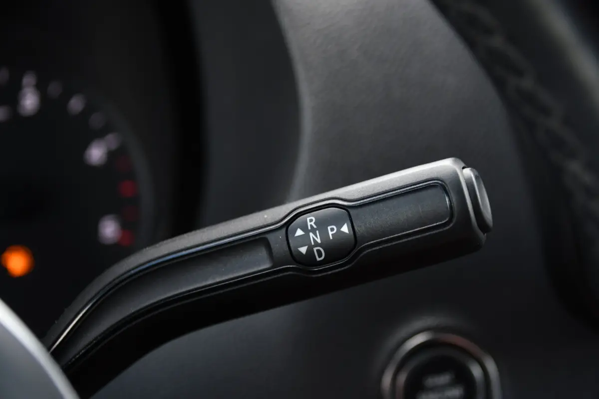 317 1.9 CDI L2H1 RWD PB Edition Cruise, Camera, Carplay, LED, Mbux, Stoelverwarming, 170pk, Automaat, Uniek!