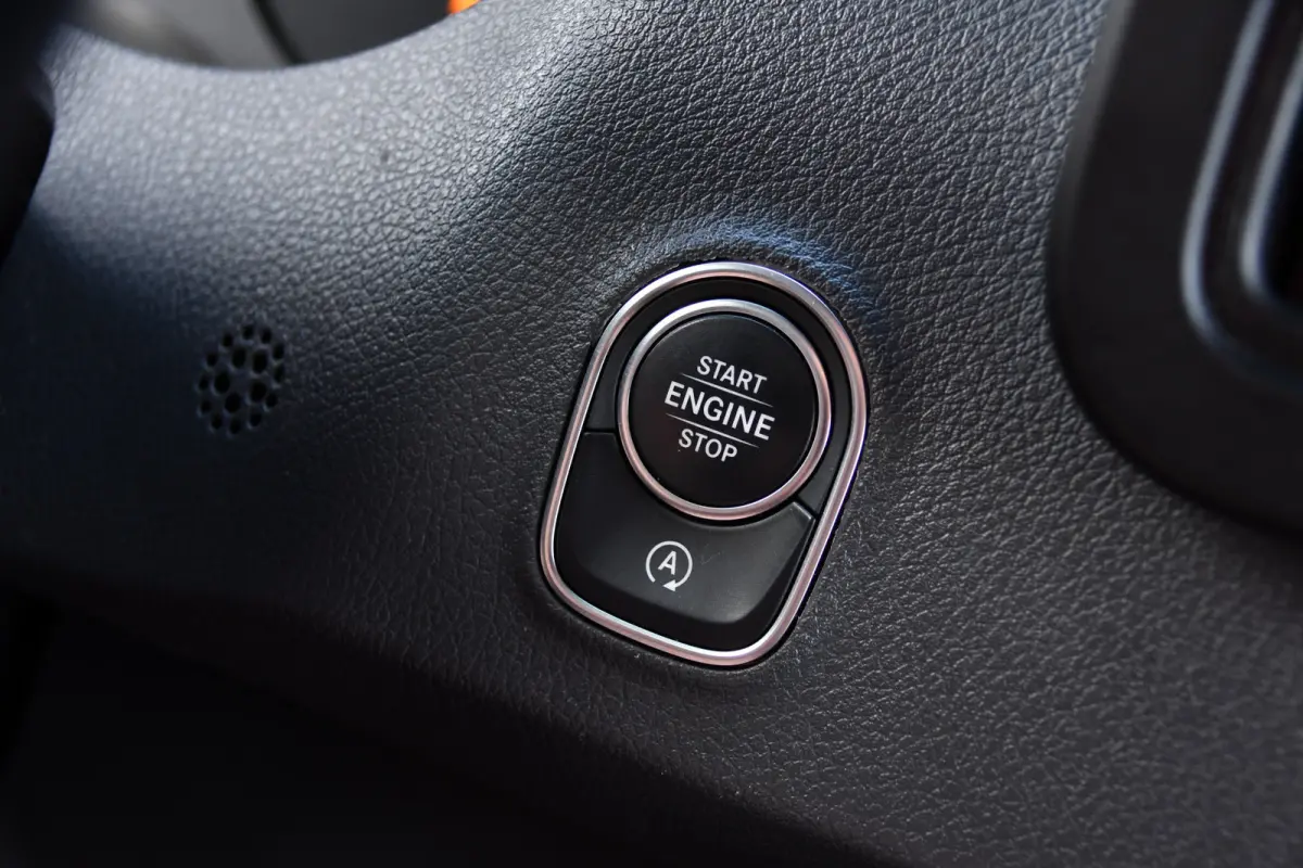 317 1.9 CDI L2H1 RWD PB Edition Cruise, Camera, Carplay, LED, Mbux, Stoelverwarming, 170pk, Automaat, Uniek!