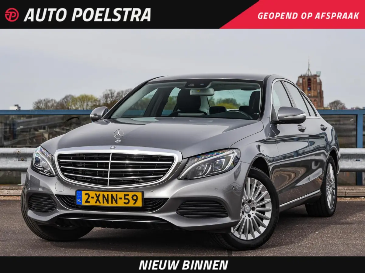 200 Prestige 184 PK Automaat | Trekhaak | LED | Navigatie | Leder | Stoelverwarming |17"