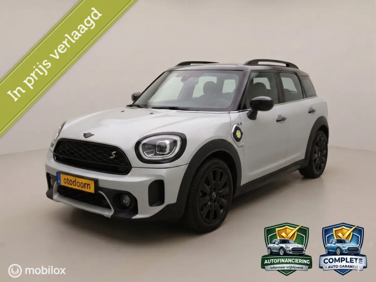1.5 Cooper SE ALL4 pano/leder/camera/blackp