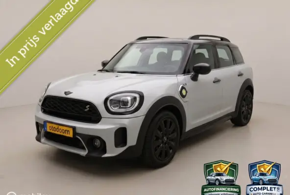 1.5 Cooper SE ALL4 pano/leder/camera/blackp