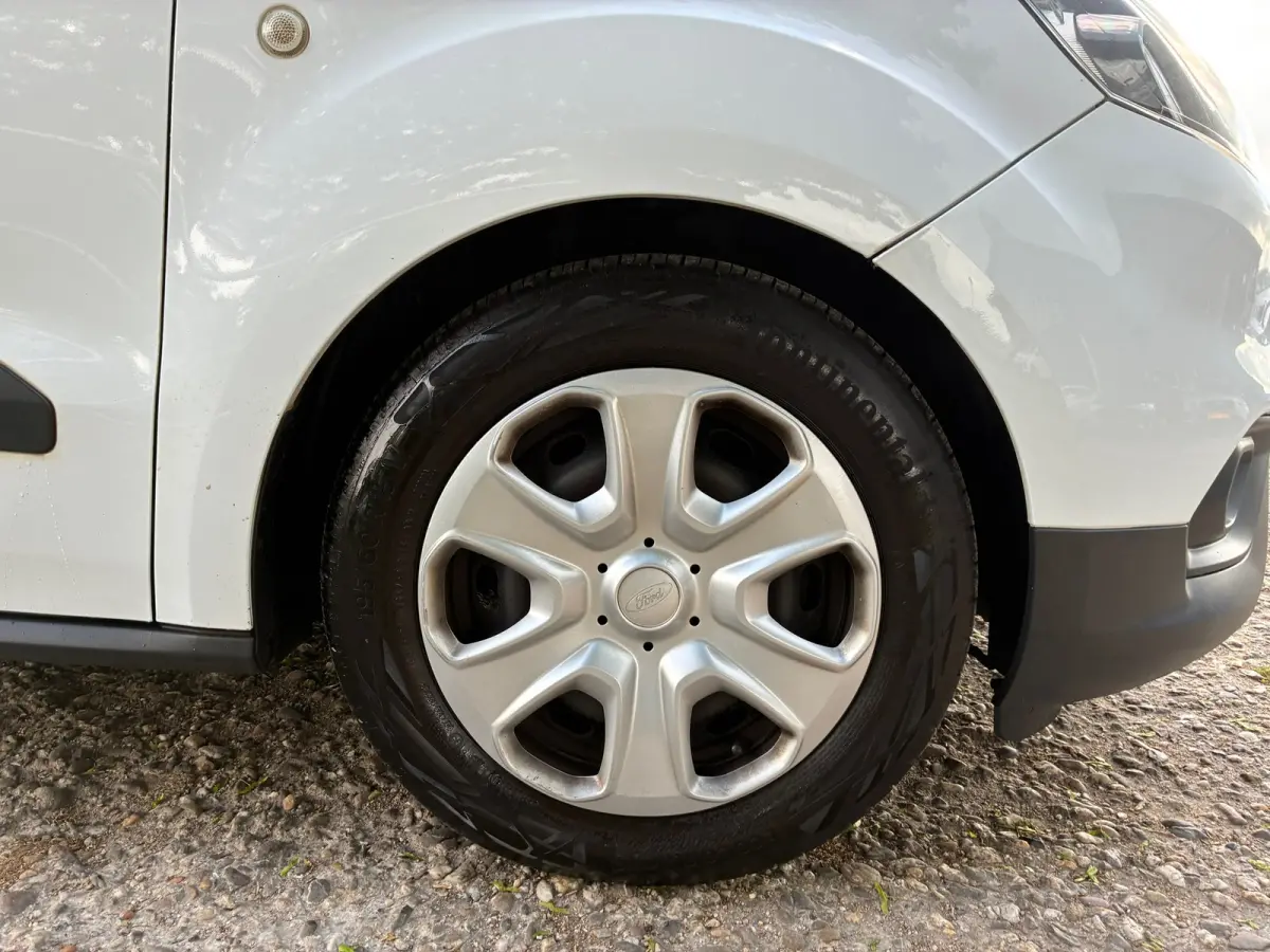 1.5 TDCI Trend | Airco + Radio + Schuifdeur Nu € 6.975,- Ex BTW !!!