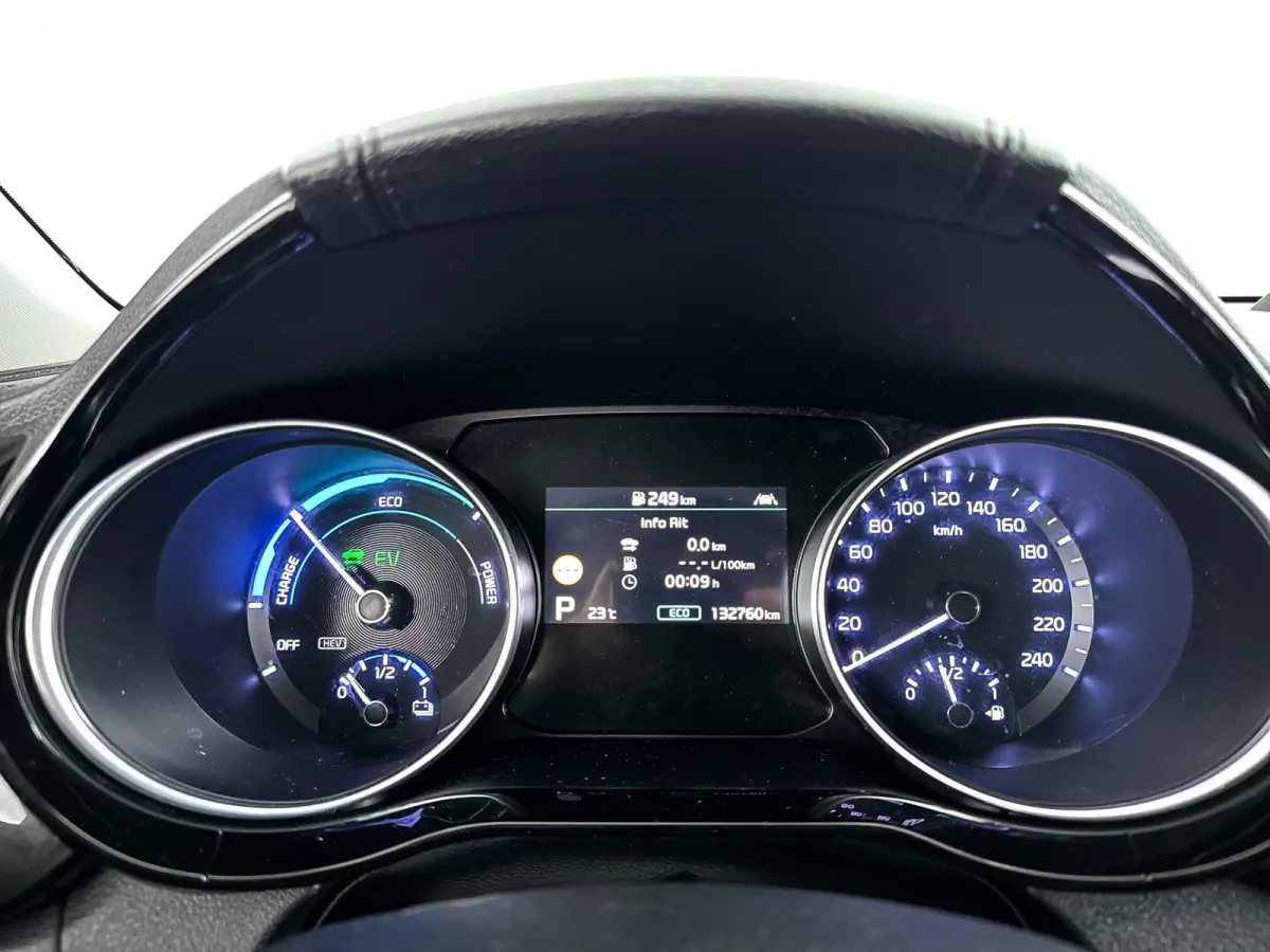 1.6 GDi PHEV DynamicPlusLine | Parkeercamera | Keyless | Stoel- en stuurverwarming