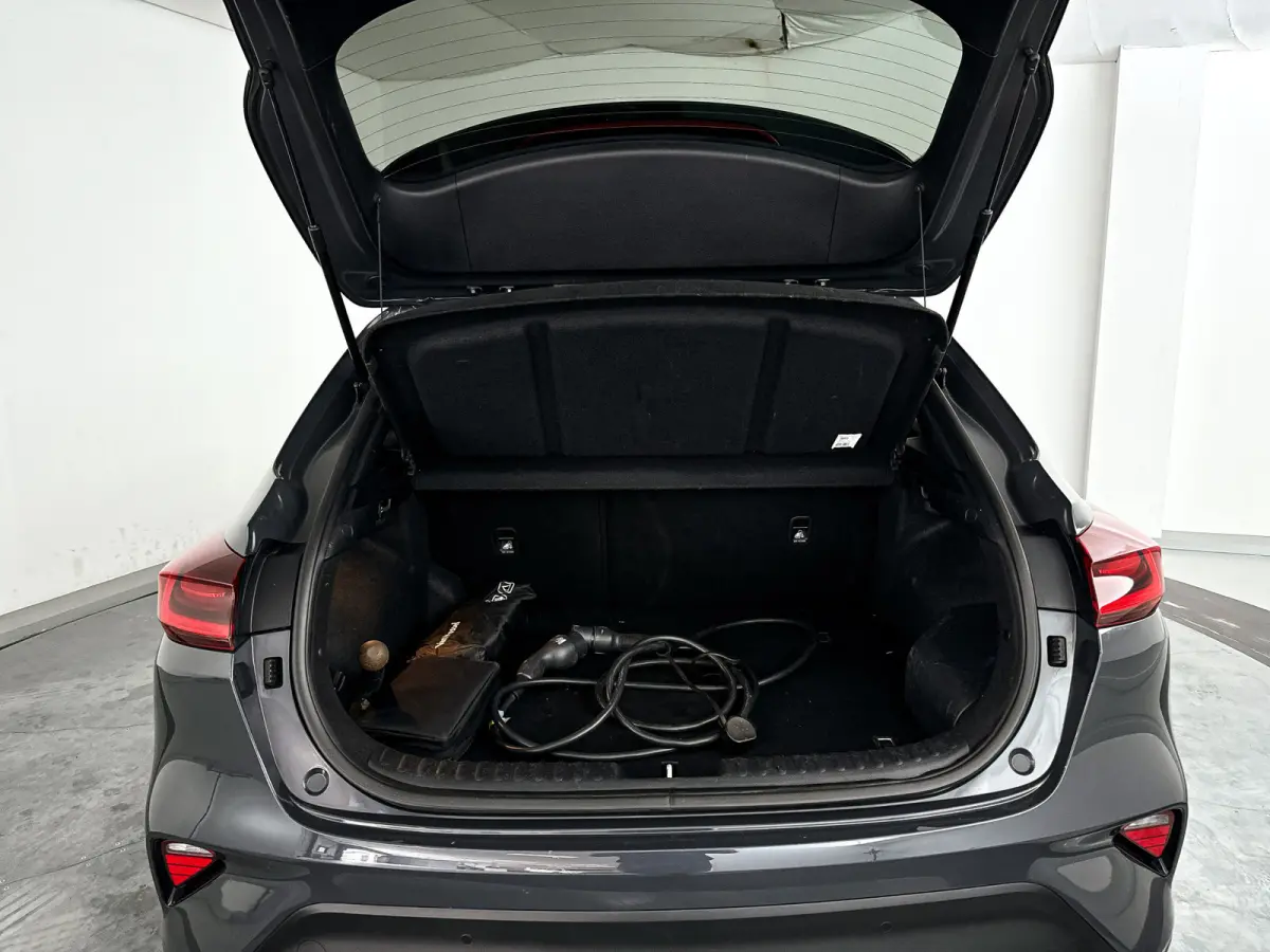 1.6 GDi PHEV DynamicPlusLine | Parkeercamera | Keyless | Stoel- en stuurverwarming