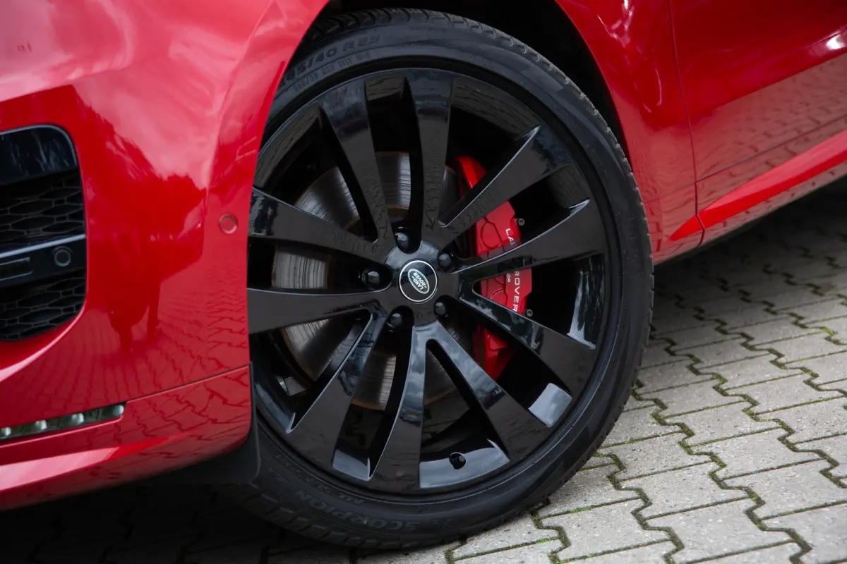 3.0 P510e Autobiography/First Edition , Firenze Red, Rear Seat Entertainment, Forged Carbon, Stormer Handling Pack