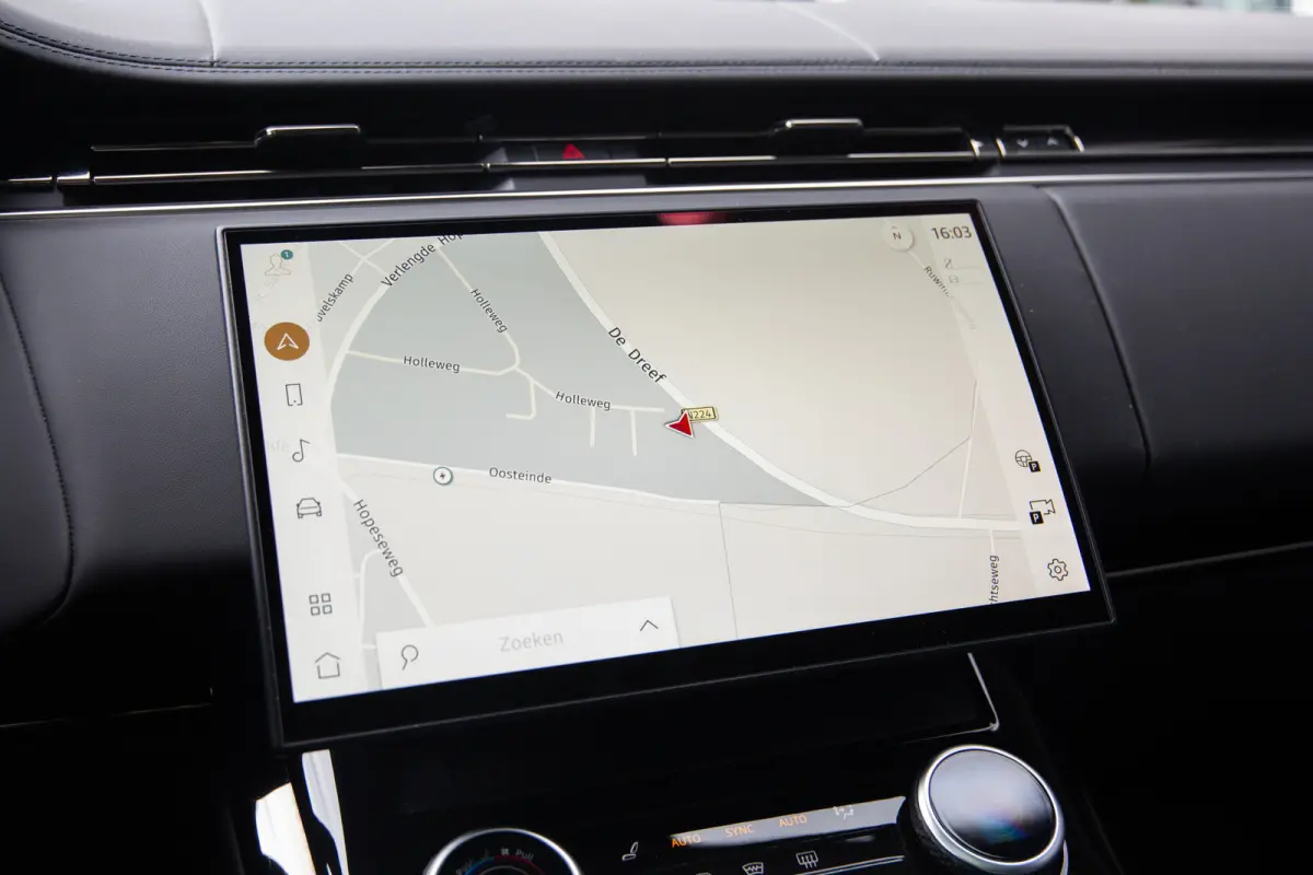 3.0 P510e Autobiography/First Edition , Firenze Red, Rear Seat Entertainment, Forged Carbon, Stormer Handling Pack