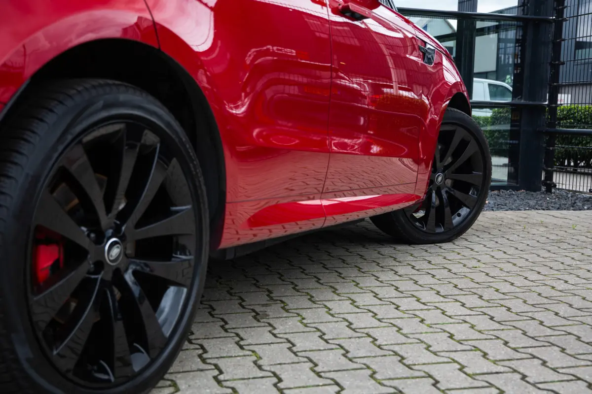 3.0 P510e Autobiography/First Edition , Firenze Red, Rear Seat Entertainment, Forged Carbon, Stormer Handling Pack