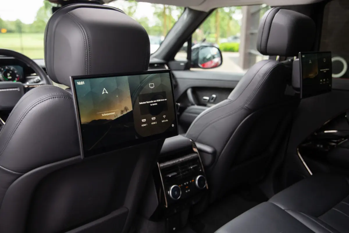 3.0 P510e Autobiography/First Edition , Firenze Red, Rear Seat Entertainment, Forged Carbon, Stormer Handling Pack
