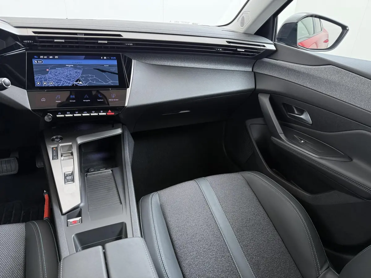 1.2 145pk Hybrid e-DCS6 Allure | 1e eigenaar | Navigatie | 360 camera | 19 inch lichtmetalen wielen | Apple Carplay | Cruisecontrol adaptief