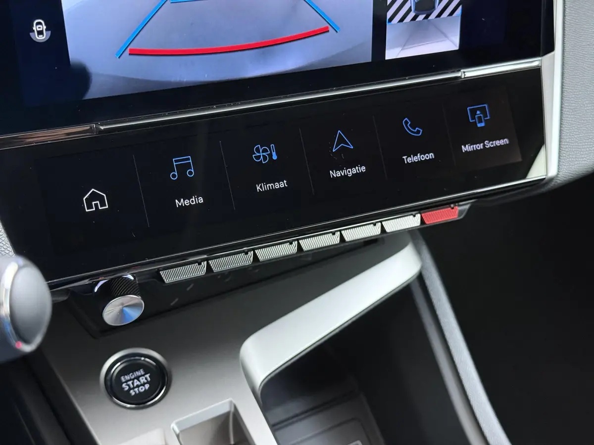 1.2 145pk Hybrid e-DCS6 Allure | 1e eigenaar | Navigatie | 360 camera | 19 inch lichtmetalen wielen | Apple Carplay | Cruisecontrol adaptief