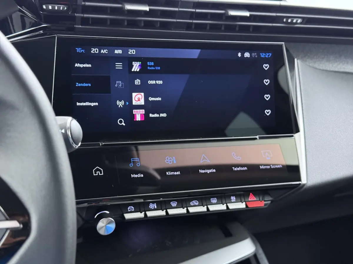 1.2 145pk Hybrid e-DCS6 Allure | 1e eigenaar | Navigatie | 360 camera | 19 inch lichtmetalen wielen | Apple Carplay | Cruisecontrol adaptief