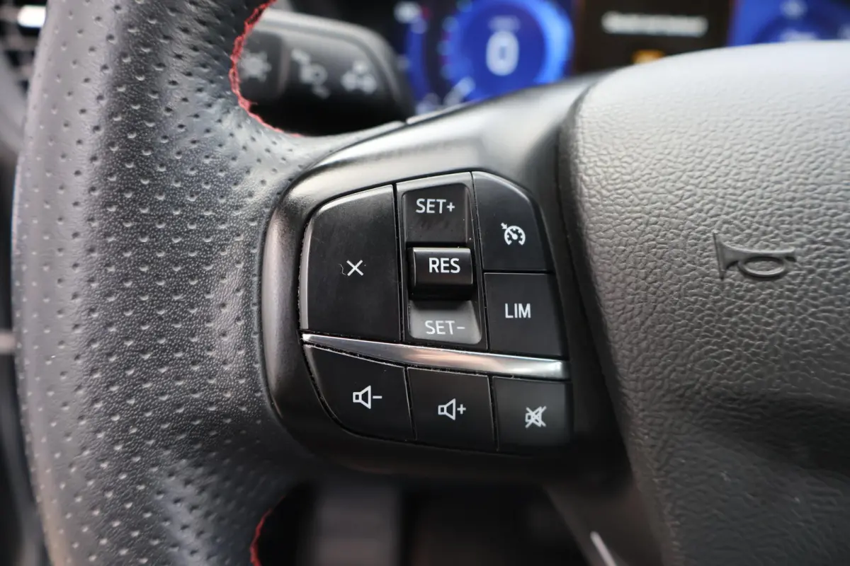2.5 PHEV ST-Line 1e Eigenaar | Volledig Onderh | BTW | NAP | Camera | Navi | DashCam | Carplay | Elek Klep | 1 Kabel | Cruise | Bots | DAB | Full LED | Keyless | PDC
