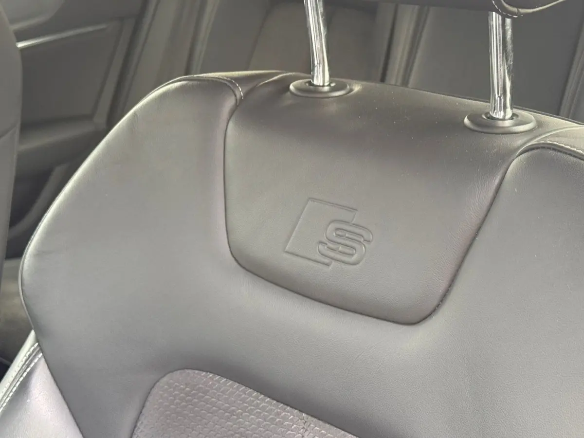 55 TFSI e quattro Competition S-LINE l ADAPT.CRUIS l KEYLESS l CAMERA l CARPLAY l DEALER OH l KERAMISCHE COATING
