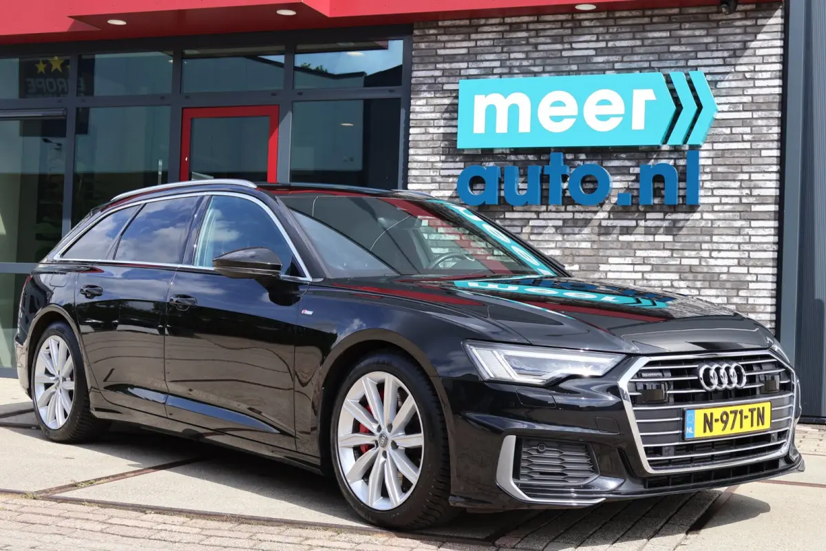 55 TFSI e quattro Competition S-LINE l ADAPT.CRUIS l KEYLESS l CAMERA l CARPLAY l DEALER OH l KERAMISCHE COATING