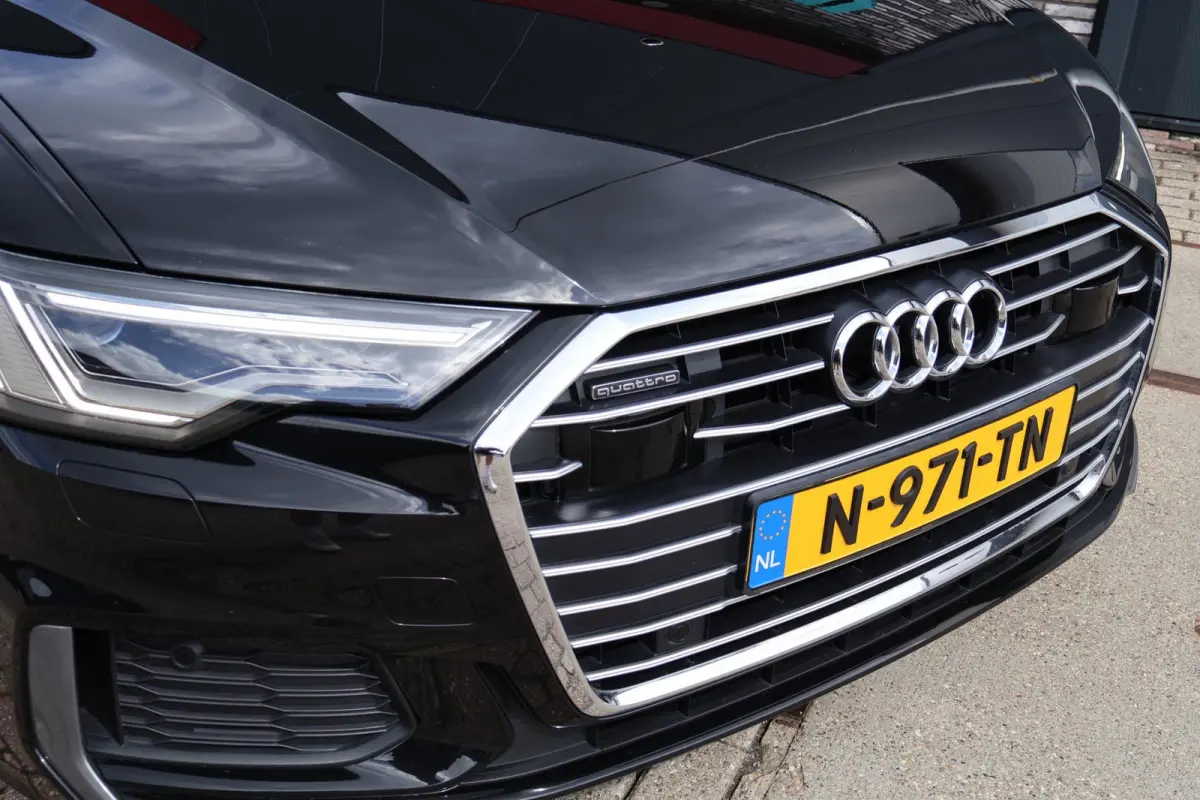 55 TFSI e quattro Competition S-LINE l ADAPT.CRUIS l KEYLESS l CAMERA l CARPLAY l DEALER OH l KERAMISCHE COATING