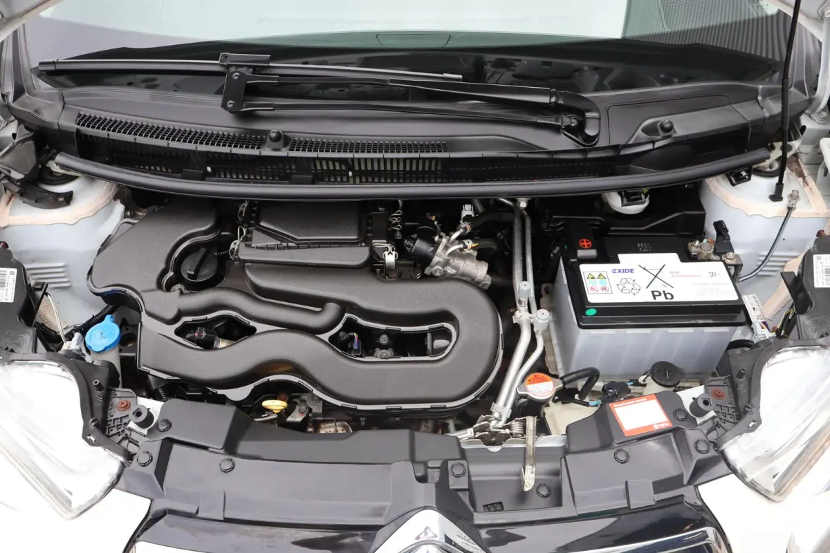 1.0 VTi Feel 1e Eigenaar | NL-Auto | Volledig Onderh | BTW | Airco | Bluetooth | Cruise | Radio | Hill-Hold | LED | Stuur Bekrachtiging