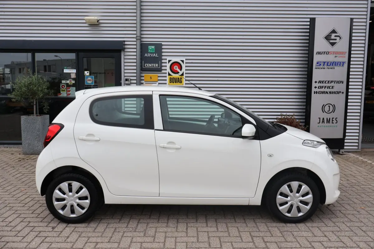 1.0 VTi Feel 1e Eigenaar | NL-Auto | Volledig Onderh | BTW | Airco | Bluetooth | Cruise | Radio | Hill-Hold | LED | Stuur Bekrachtiging