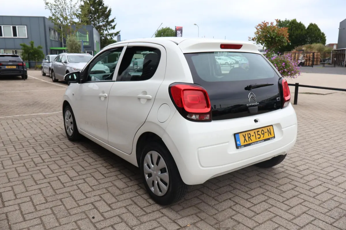 1.0 VTi Feel 1e Eigenaar | NL-Auto | Volledig Onderh | BTW | Airco | Bluetooth | Cruise | Radio | Hill-Hold | LED | Stuur Bekrachtiging