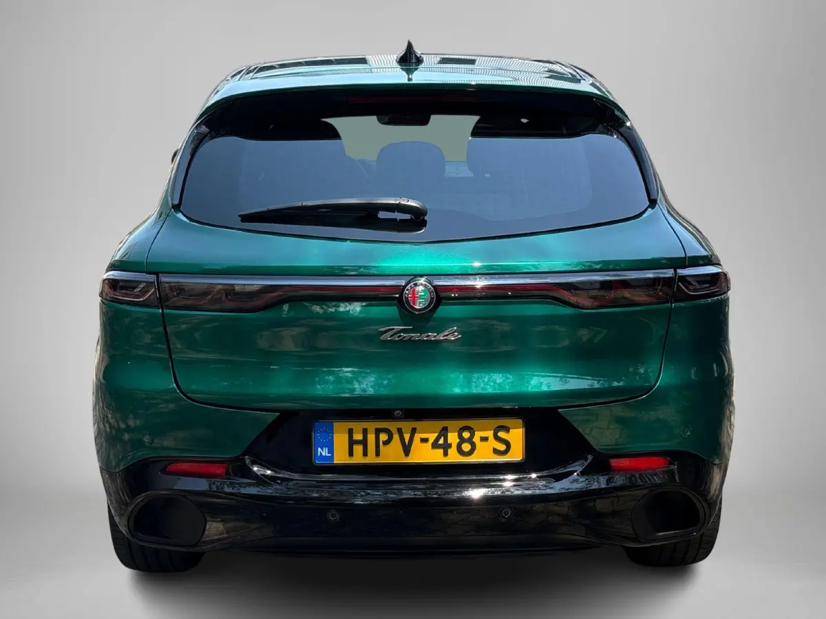 1.5T Hybrid Veloce 160pk | Lederen Bekleding | Navigatie | Camera 360 | parkeersensoren voor + achter | Stoel + Sturverwarming |  LMV 19" |
