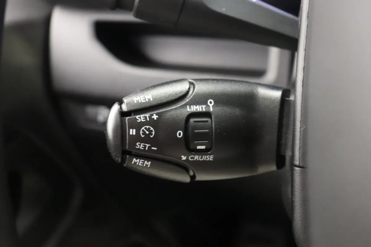 1.5 CDTI L3 EURO 6 - Airco - Navi - Cruise - €13.900,- Excl.