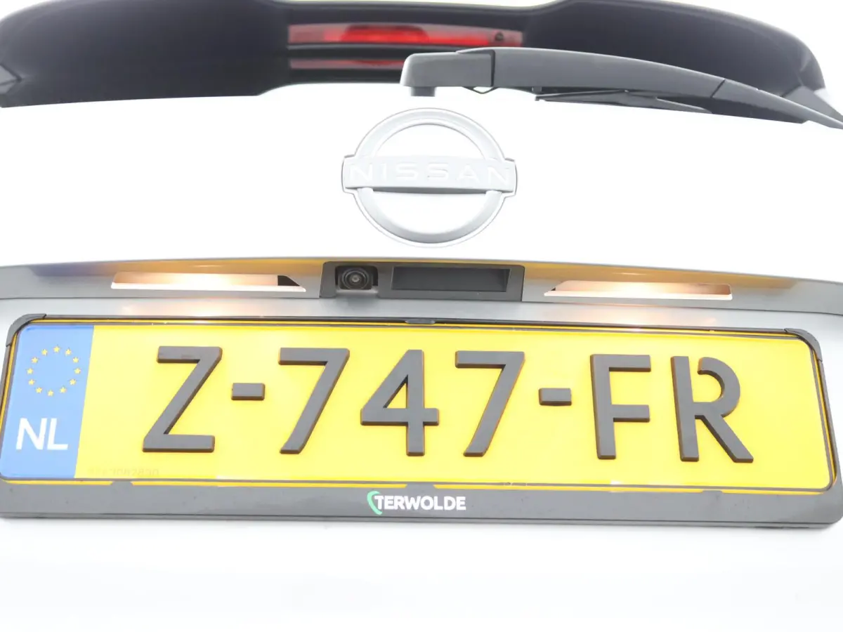 1.6 Hybrid N-Design | Stoel-, Stuur- & Voorruitverw. | | Parkeercamera | Navigatie |