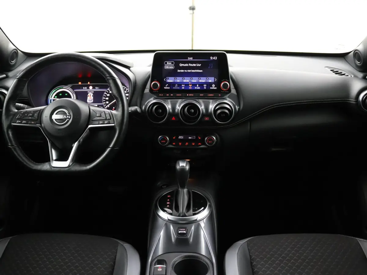 1.6 Hybrid N-Design | Stoel-, Stuur- & Voorruitverw. | | Parkeercamera | Navigatie |