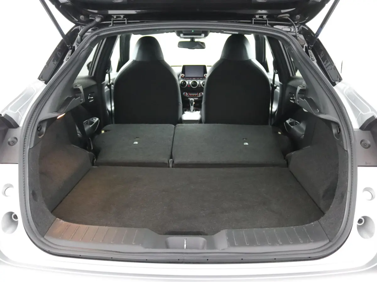 1.6 Hybrid N-Design | Stoel-, Stuur- & Voorruitverw. | | Parkeercamera | Navigatie |