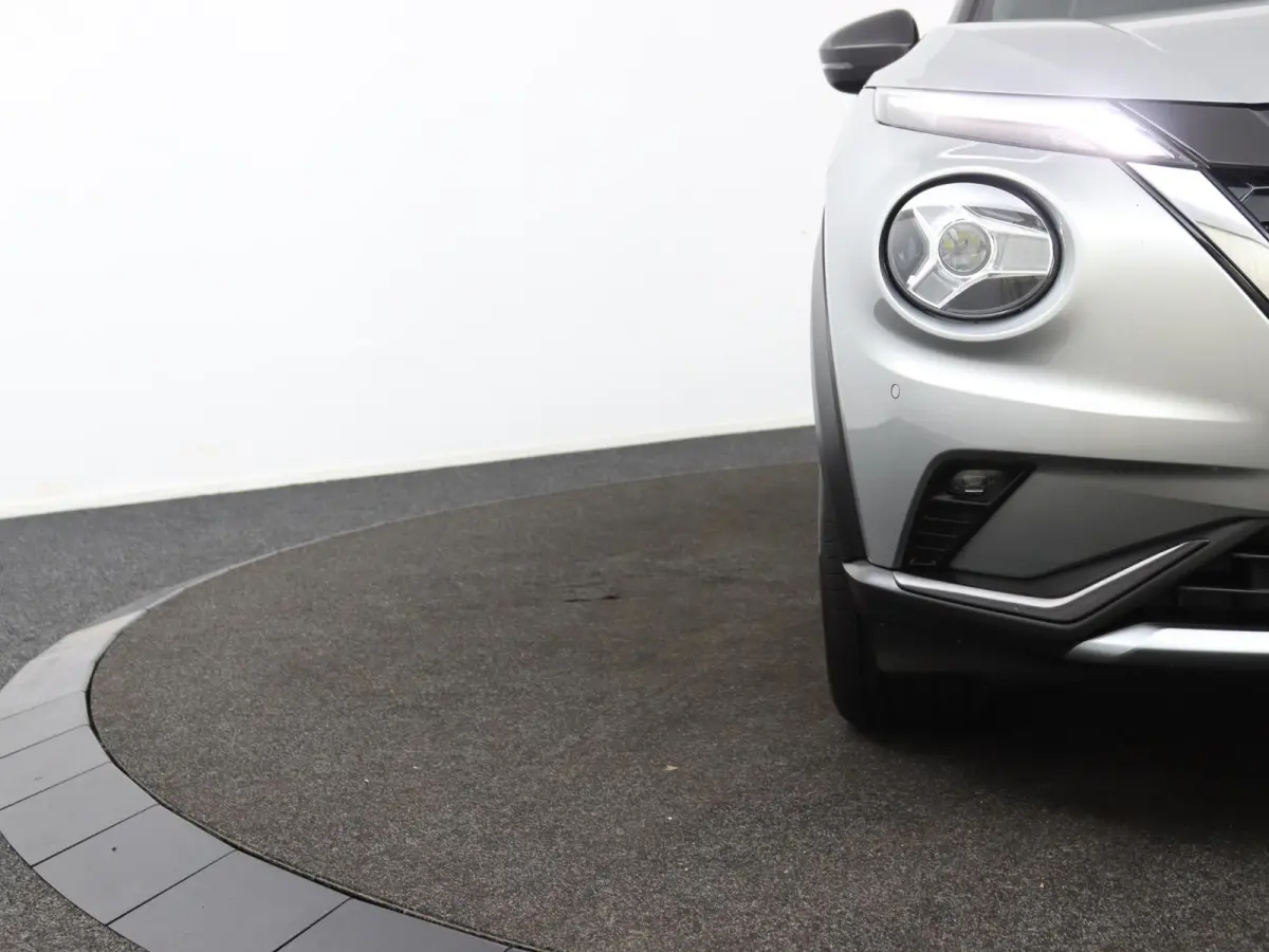 1.6 Hybrid N-Design | Stoel-, Stuur- & Voorruitverw. | | Parkeercamera | Navigatie |
