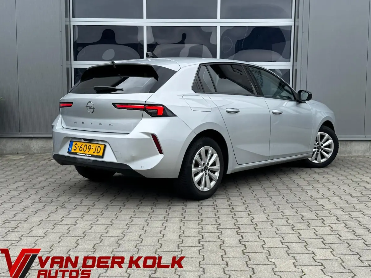 1.2 Business Edition | Nieuwe Distributie | LED | Camera | CarPlay | Navigatie | Cruise | Climate | Lichtmetaal | Stuur/Stoelverwarming