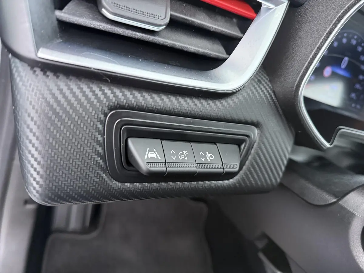 TCe 90 GPF R.S. Line | Apple CarPlay | Achteruitrijcamera | Navigatie | 55.000 km |