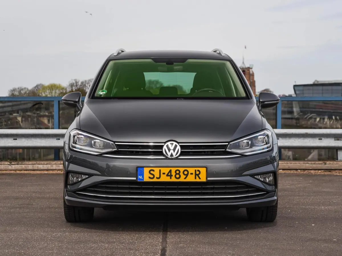 1.5 TSI 150 PK ACT Highline Edition | LED | ACC | Trekhaak | Apple Carplay Android Auto | Navigatie | Stoelverwarming | Massage | 17"